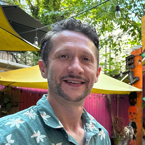 Meet your Posher, Kevin - Picture 1 of 1